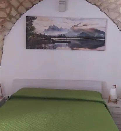 La Casetta Di Pietra Apartment